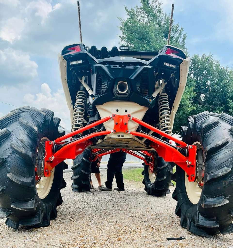 Dirty T's Can-Am X3 6" lift kit WITH Ball Joint Delete